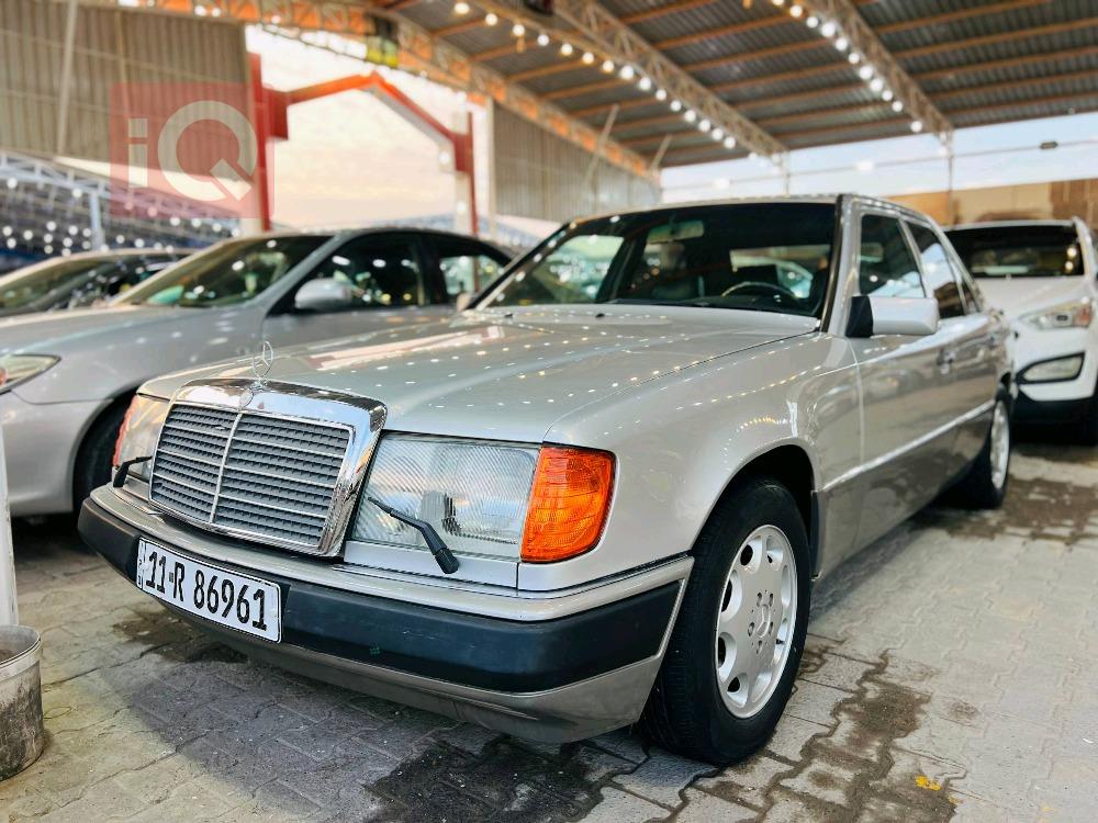 مرسيدس بنز E-Class